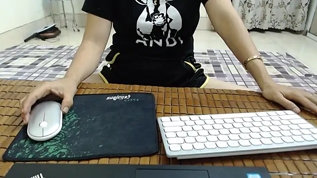 Snapshot of Ami_8x chatting on September 21, 1:24 pm Ami 8x online show from September 21, 1:24 pm