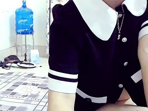 Snapshot of Ami_8x chatting on October 29, 5:53 am Ami 8x online show from October 29, 5:53 am