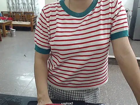 Snapshot of Ami_8x chatting on November 8, 1:33 pm Ami 8x online show from November 8, 1:33 pm