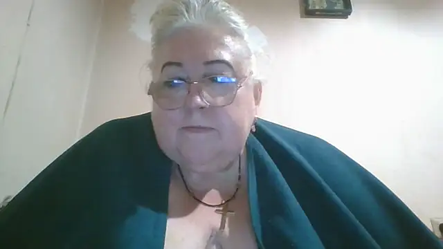 Snapshot of Lala-Love56 chatting on July 10, 7:27 pm Lala-Love56 online show from July 10, 7:27 pm