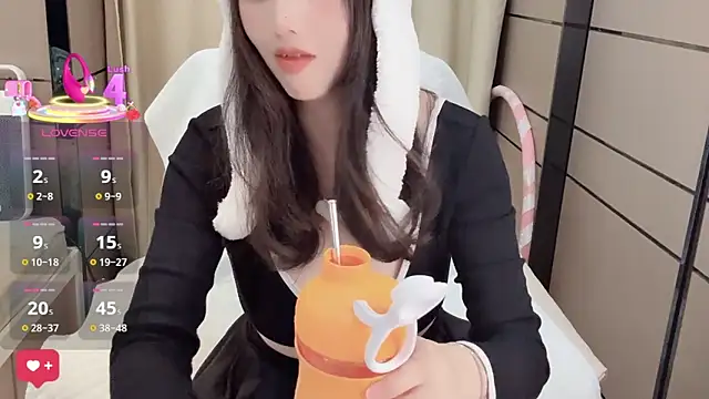  Ling Ling online show from November 24, 12:38 pm