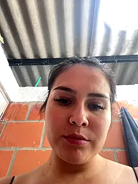 Snapshot of amberbakee chatting on December 4, 7:22 pm amberbakee online show from December 4, 7:22 pm