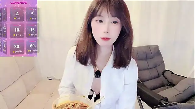 yuanbao a online show from February 23, 5:27 am