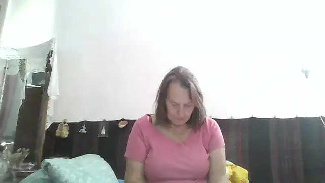 Snapshot of AnnaLive570 chatting on June 25, 5:12 am AnnaLive570 online show from June 25, 5:12 am