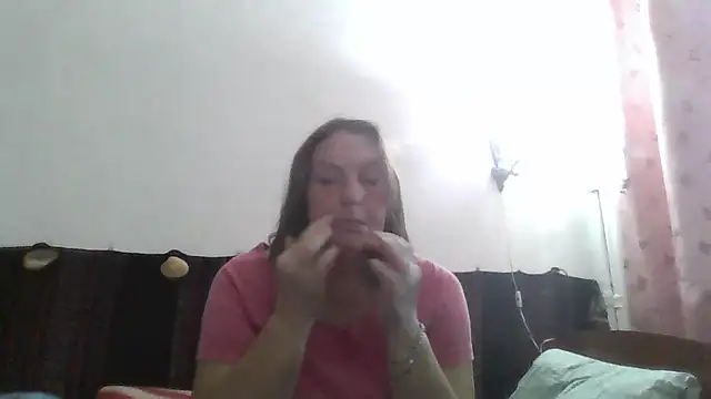 Snapshot of AnnaLive570 chatting on June 28, 3:18 pm AnnaLive570 online show from June 28, 3:18 pm