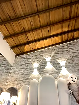 Kristy1  online show from October 19, 11:11 am