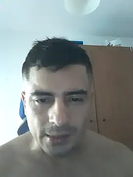 Snapshot of Andr3s69xxx chatting on September 14, 11:53 am Andr3s69xxx online show from September 14, 11:53 am