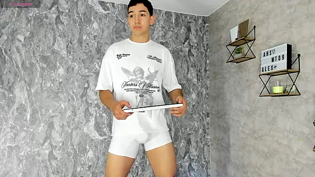 alex cumfit1 online show from April 9, 1:38 pm