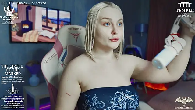 Snapshot of Wounded_Goddess_ chatting on November 4, 4:06 pm Wounded Goddess online show from November 4, 4:06 pm