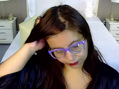 Snapshot of Amber_Rouge_ chatting on September 27, 12:21 pm Amber Rouge online show from September 27, 12:21 pm