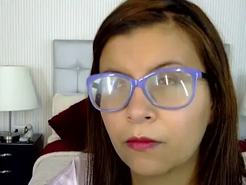 Snapshot of Amber_Rouge_ chatting on October 13, 12:27 pm Amber Rouge online show from October 13, 12:27 pm