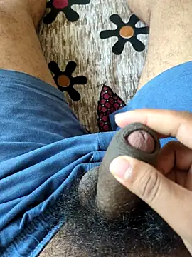 Snapshot of banglore3guy chatting on September 14, 10:58 am banglore3guy online show from September 14, 10:58 am