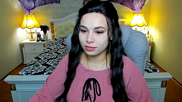 Snapshot of OmniaSher chatting on October 26, 11:16 am OmniaSher online show from October 26, 11:16 am