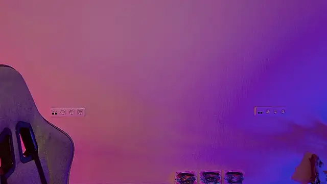 Yoka paradoXXX online show from February 11, 9:47 am