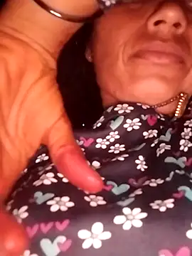 KIRTI12 HOT online show from June 25, 10:14 pm