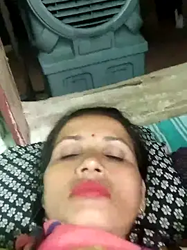 KIRTI12 HOT online show from July 2, 4:02 pm