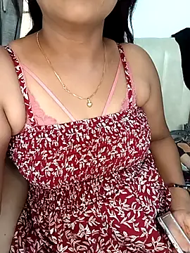 Snapshot of Marathi_rani2 chatting on April 21, 9:04 am Marathi rani2 online show from April 21, 9:04 am