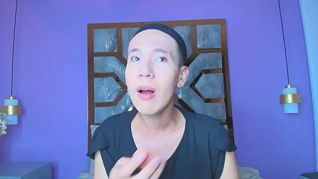 Electra Gosselin online show from October 4, 11:41 am