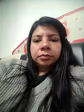 kinky momm online show from November 5, 1:11 pm