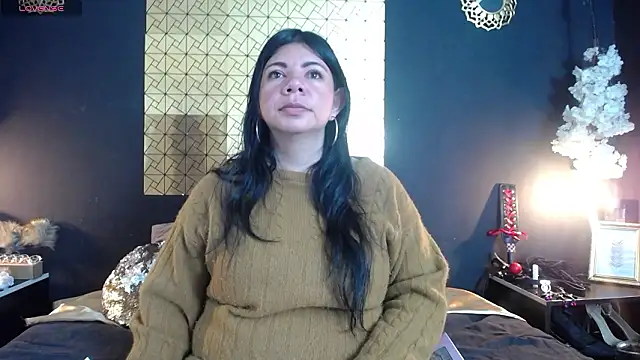 kinky momm online show from March 18, 4:43 pm