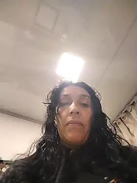 Snapshot of Shantey_Laurent chatting on December 16, 1:49 pm Shantey Laurent online show from December 16, 1:49 pm