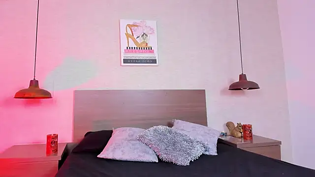 Snapshot of Katyrousee chatting on November 5, 7:14 pm Katyrousee online show from November 5, 7:14 pm