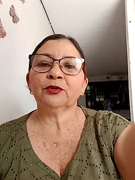 Snapshot of marfil_milf chatting on October 2, 2:13 pm marfil milf online show from October 2, 2:13 pm