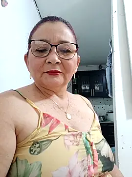 Snapshot of marfil_milf chatting on November 22, 3:11 pm marfil milf online show from November 22, 3:11 pm
