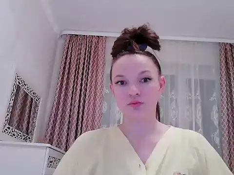 Snapshot of Salynxa chatting on February 27, 6:30 pm Salynxa online show from February 27, 6:30 pm