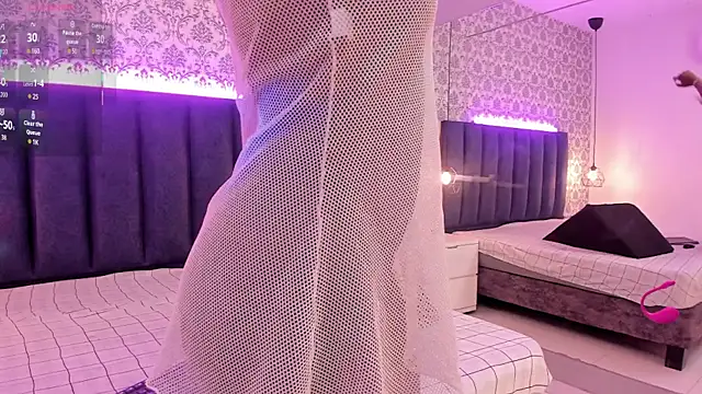 Snapshot of NalahCampbell chatting on November 17, 7:52 pm NalahCampbell online show from November 17, 7:52 pm