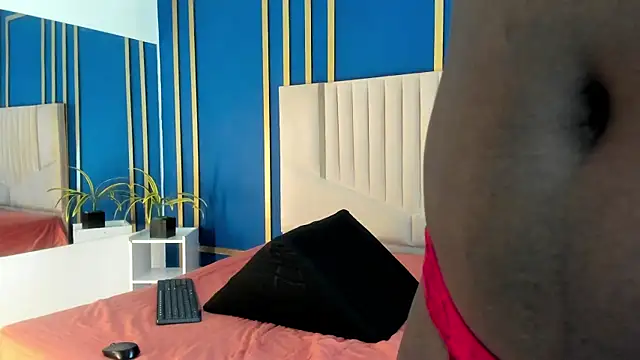 Snapshot of NalahCampbell chatting on November 28, 7:49 pm NalahCampbell online show from November 28, 7:49 pm