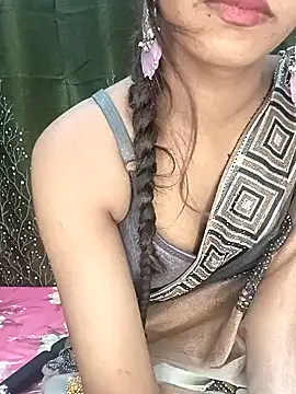 Snapshot of Drive_girl chatting on November 12, 10:41 pm Drive girl online show from November 12, 10:41 pm