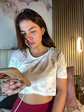 Dakota Evanns online show from April 16, 6:52 pm