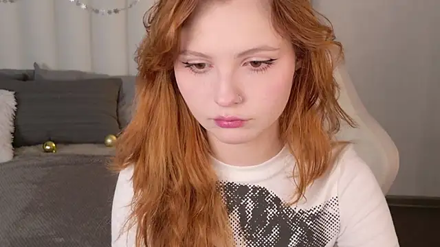 AlisHanson online show from December 15, 8:07 am