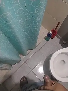 Santiagoqro85 online show from April 8, 3:28 am