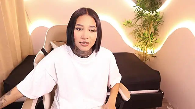 Snapshot of Anaya_olyx chatting on September 30, 5:12 am Anaya olyx online show from September 30, 5:12 am