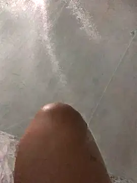 luzmelzinha online show from October 15, 3:28 am