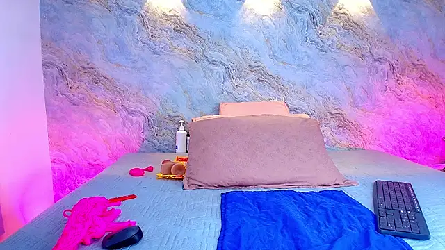 Snapshot of abbyrouss_ chatting on October 21, 3:07 am abbyrouss online show from October 21, 3:07 am