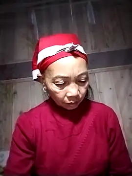 Snapshot of -Xuka-200 chatting on December 19, 10:11 am -Xuka-200 online show from December 19, 10:11 am