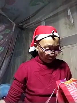 Snapshot of -Xuka-200 chatting on December 21, 12:01 pm -Xuka-200 online show from December 21, 12:01 pm