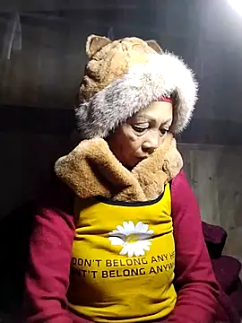 Snapshot of -Xuka-200 chatting on February 8, 10:13 pm -Xuka-200 online show from February 8, 10:13 pm