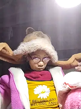 Snapshot of -Xuka-200 chatting on February 10, 3:16 pm -Xuka-200 online show from February 10, 3:16 pm