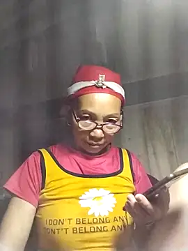 Snapshot of -Xuka-200 chatting on March 1, 12:40 pm -Xuka-200 online show from March 1, 12:40 pm