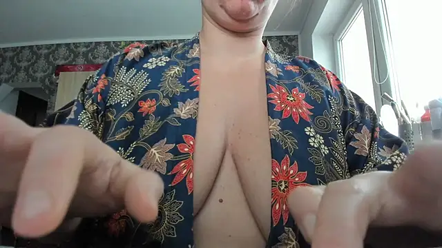 Snapshot of kellyxx34 chatting on November 18, 9:25 am kellyxx34 online show from November 18, 9:25 am