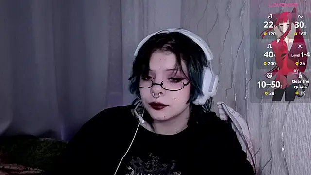 Snapshot of Alice_Zev chatting on December 22, 10:29 pm Alice Zev online show from December 22, 10:29 pm