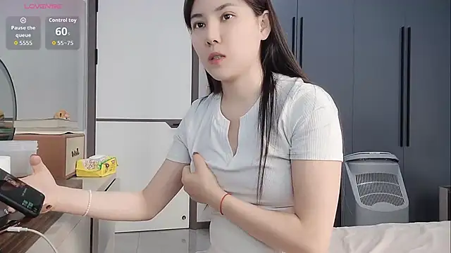 luckckcj online show from February 17, 6:10 am