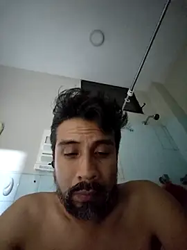 Snapshot of Mac50rus chatting on September 13, 4:12 am Mac50rus online show from September 13, 4:12 am