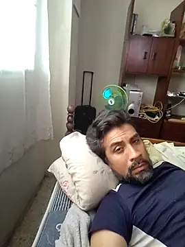 Snapshot of Mac50rus chatting on November 18, 6:56 pm Mac50rus online show from November 18, 6:56 pm