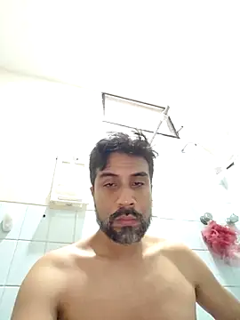 Snapshot of Mac50rus chatting on December 22, 10:07 pm Mac50rus online show from December 22, 10:07 pm