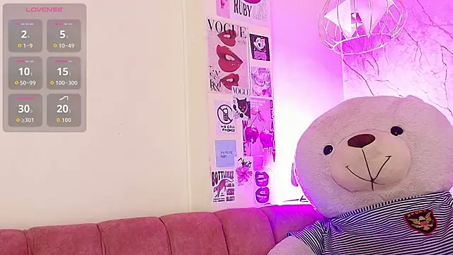 april bennett online show from October 2, 12:01 pm